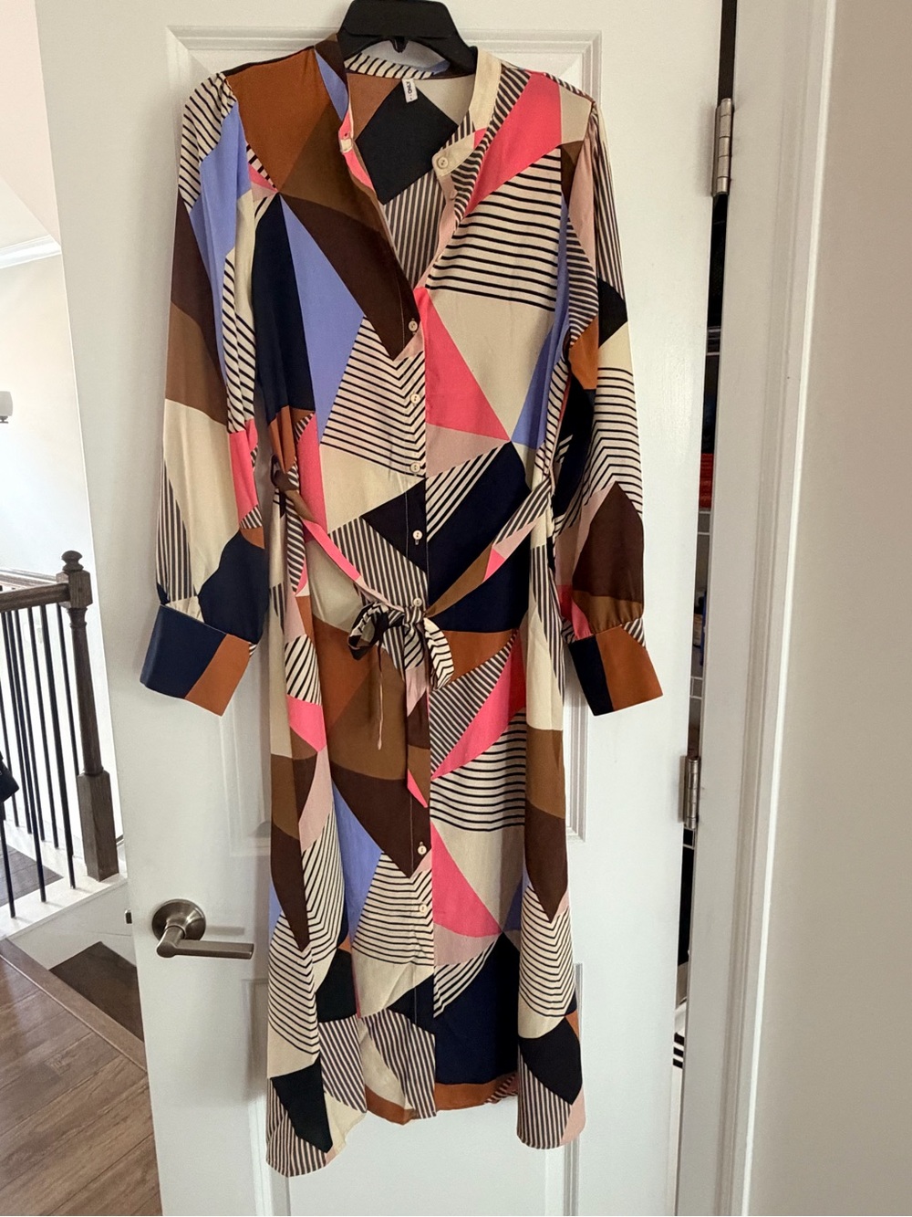 ONLY Midi Shirt Dress Geometric Print Long-Sleeve in Pink, Blue, Brown & Cream